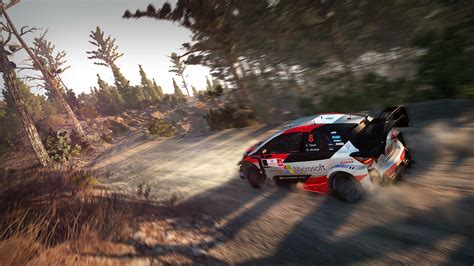 WRC 8 FIA World Rally Championship: Een fenomenale rally-ervaring met iconische auto's en uitdagende circuits!